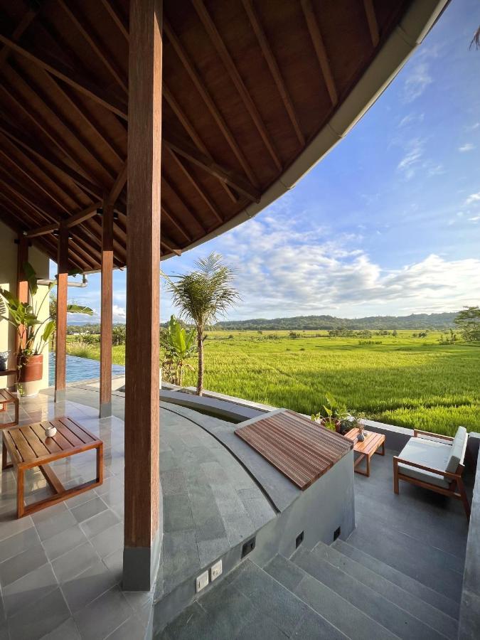 Boutique Villa Jogja Senang Yogyakarta Exterior photo